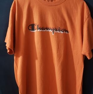 Champion Graphic Tshrt